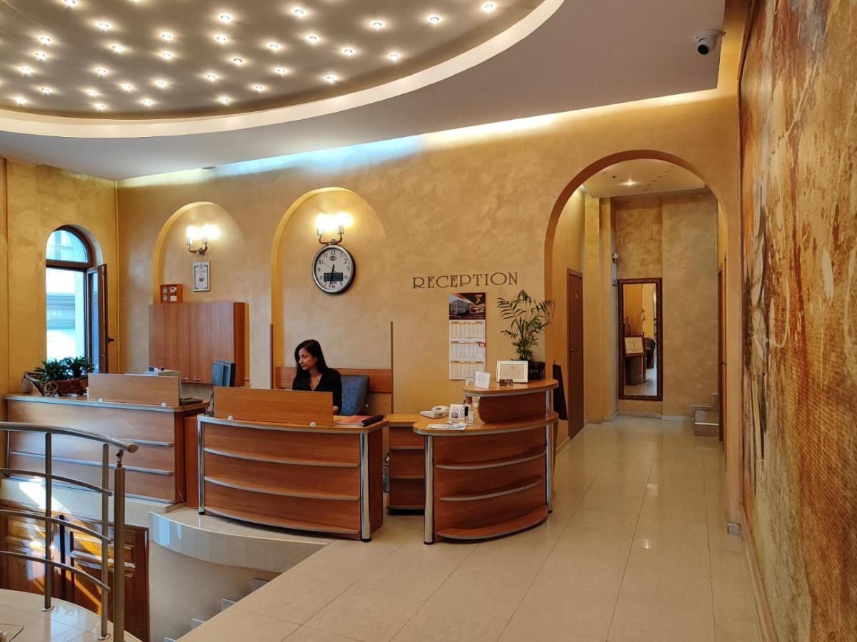 Семеен Хотел "Булаир" Burgas City Eksteriør billede