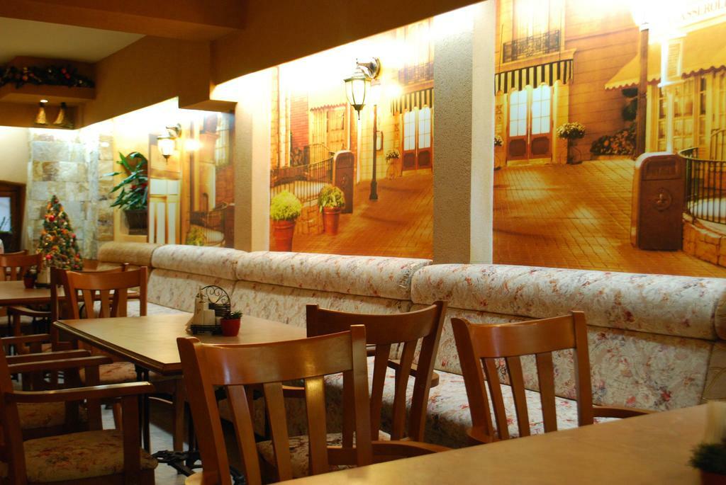 Семеен Хотел "Булаир" Burgas City Eksteriør billede